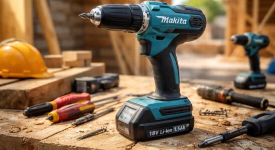 découvrez notre test complet du makita hp457dwe10, une visseuse à percussion fiable et robuste, idéale pour tous vos travaux de vissage et de perçage avec performance et durabilité.
